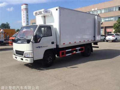 江鈴順達(dá)國(guó)六箱式冷藏運(yùn)輸車(chē) 雞苗與冷凍運(yùn)輸?shù)睦硐脒x擇